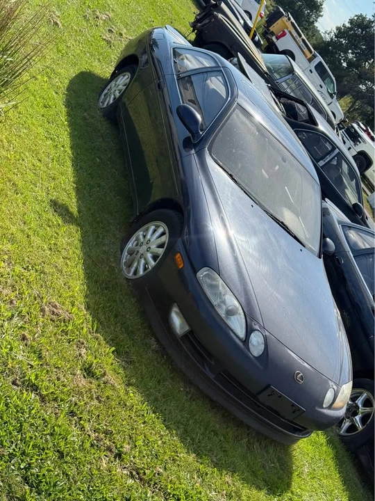 1993 Lexus SC400 - Image 8 of 11