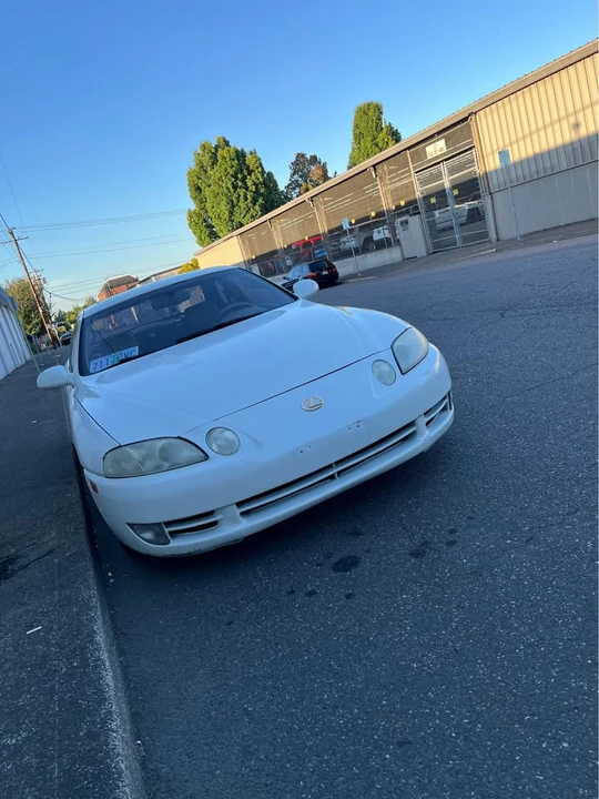 1993 Lexus SC400 - Image 3 of 3