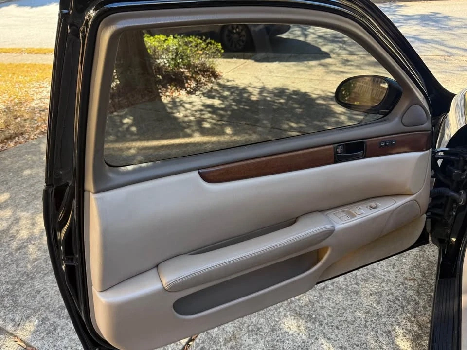 1993 Lexus SC400 - Image 10 of 19