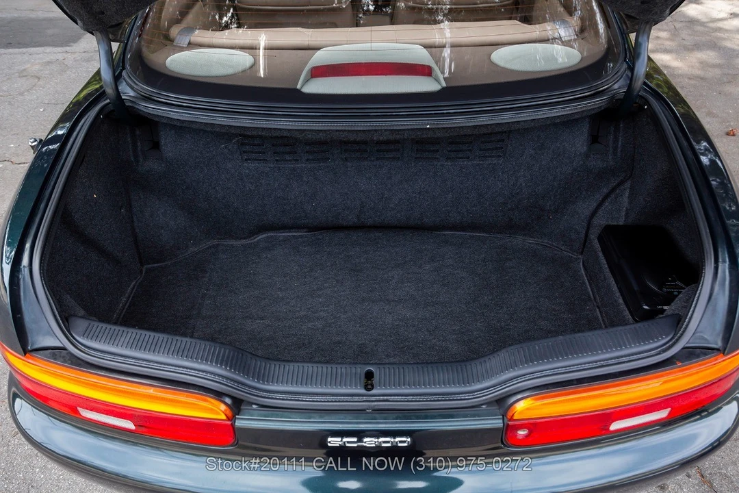 1993 Lexus SC400 - Image 28 of 31