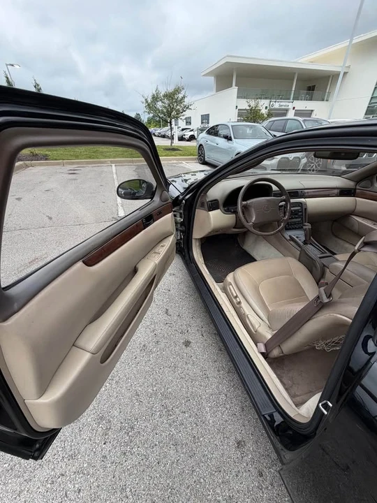 1993 Lexus SC400 - Image 10 of 12