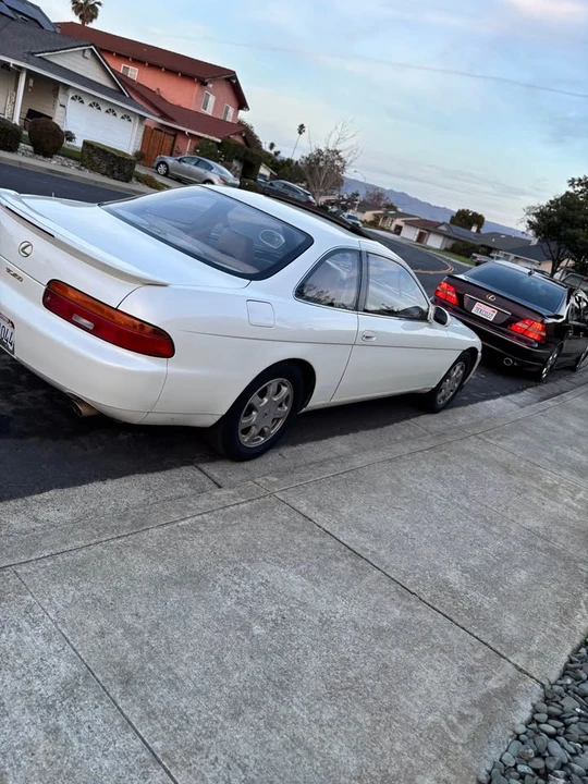 1993 Lexus SC400 - Image 2 of 2