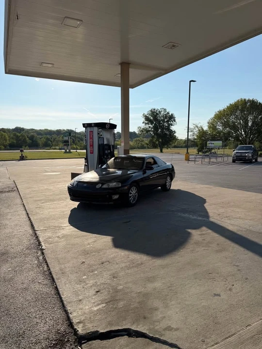 1993 Lexus SC400 - Image 8 of 9