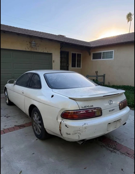 1993 Lexus SC400 - Image 3 of 8
