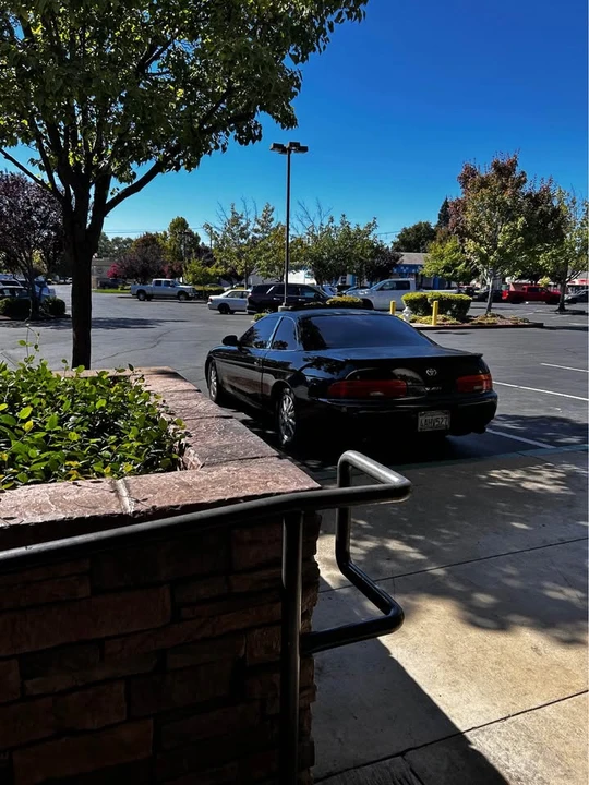 1993 Lexus SC400 - Image 2 of 4