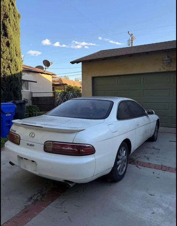 1993 Lexus SC400 - Image 2 of 8