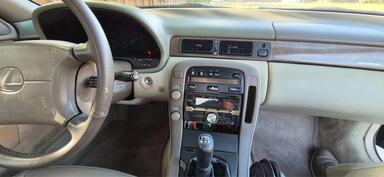 1993 Lexus SC400 - Image 11 of 30