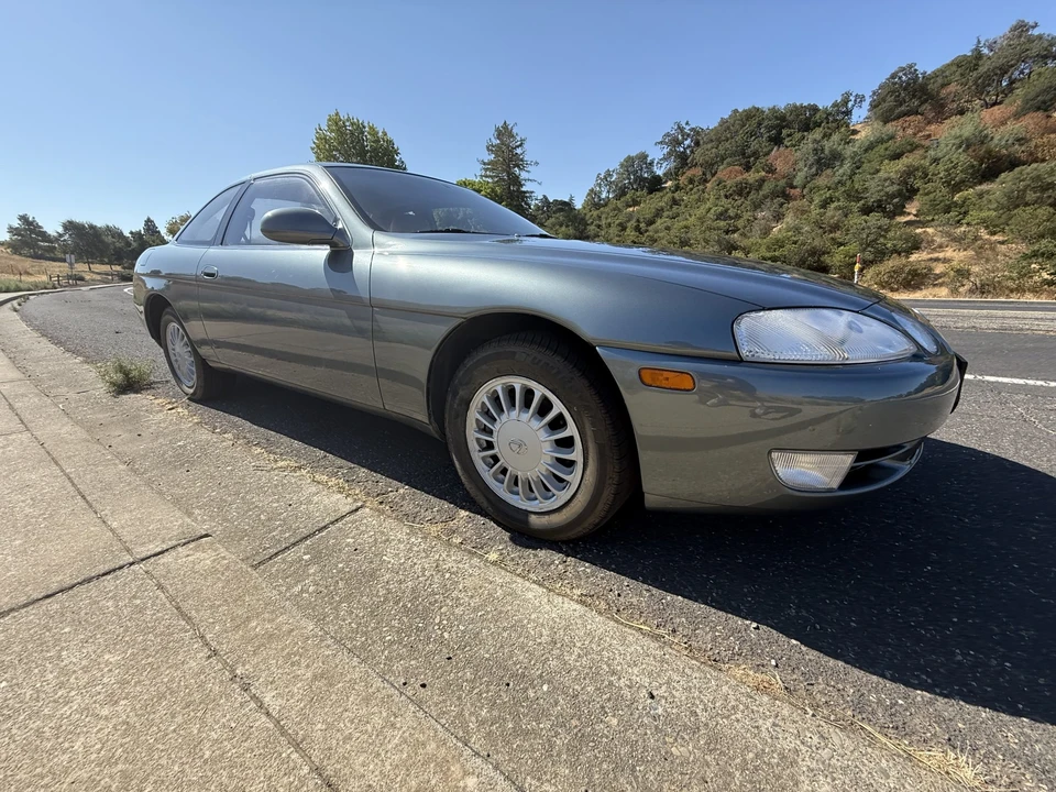 1993 Lexus SC400 - Image 19 of 31