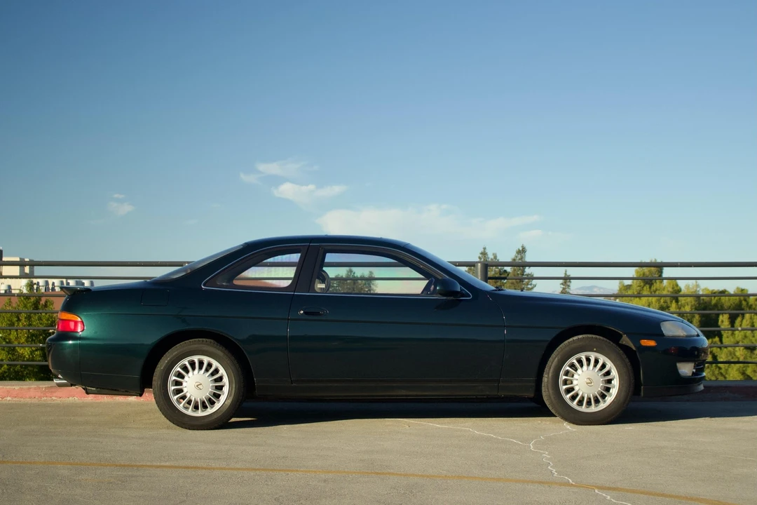 1993 Lexus SC - Image 11 of 31
