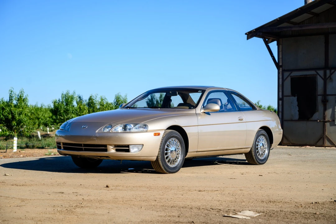 1993 Lexus SC400 - Image 2 of 31