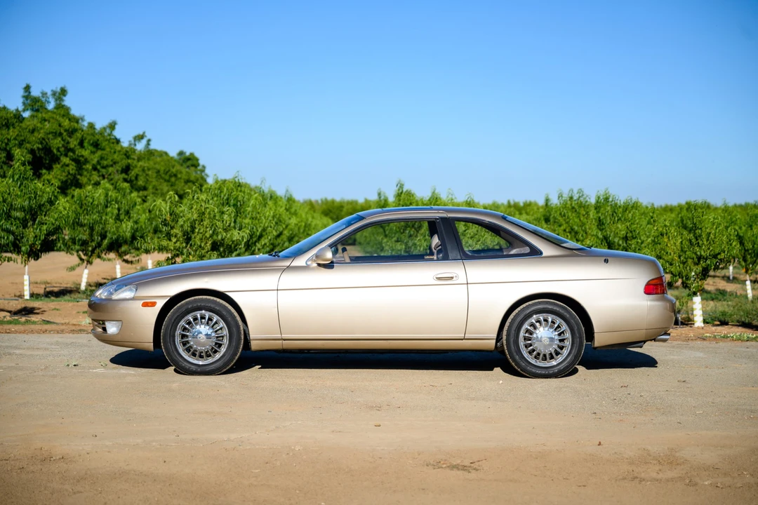 1993 Lexus SC400 - Image 18 of 31