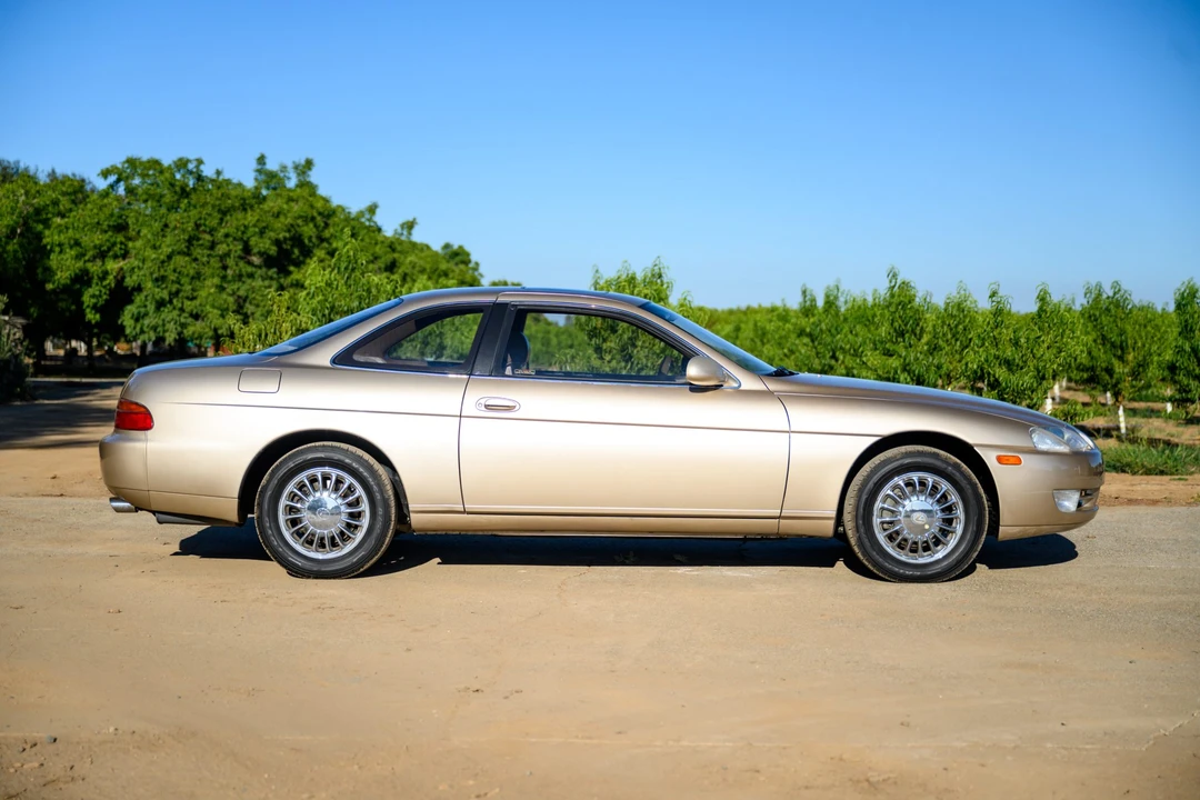 1993 Lexus SC400 - Image 11 of 31