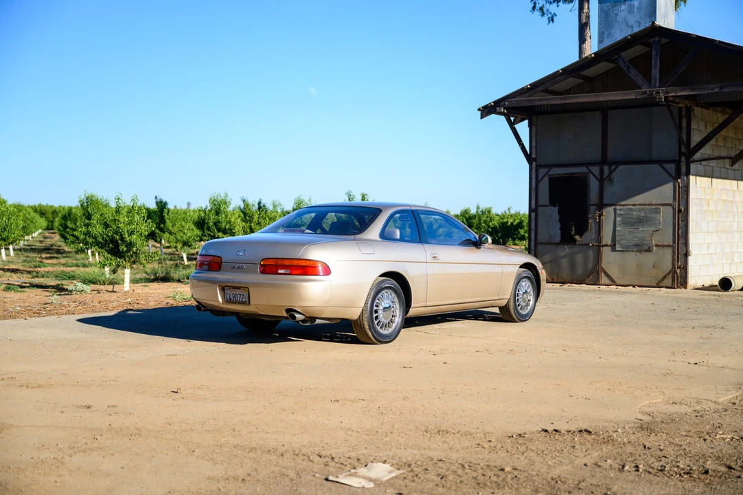 1993 Lexus SC400 - Image 13 of 31