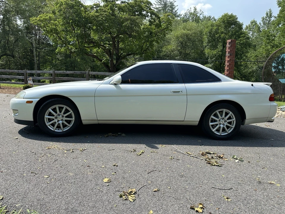 1993 Lexus SC400 - Image 17 of 24