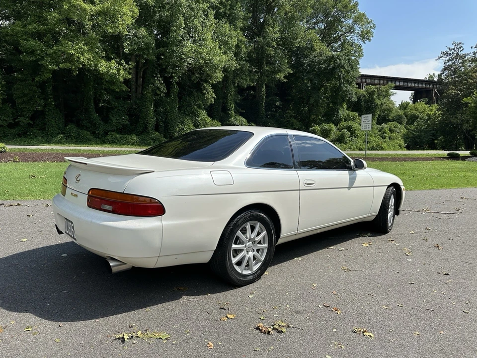1993 Lexus SC400 - Image 12 of 24