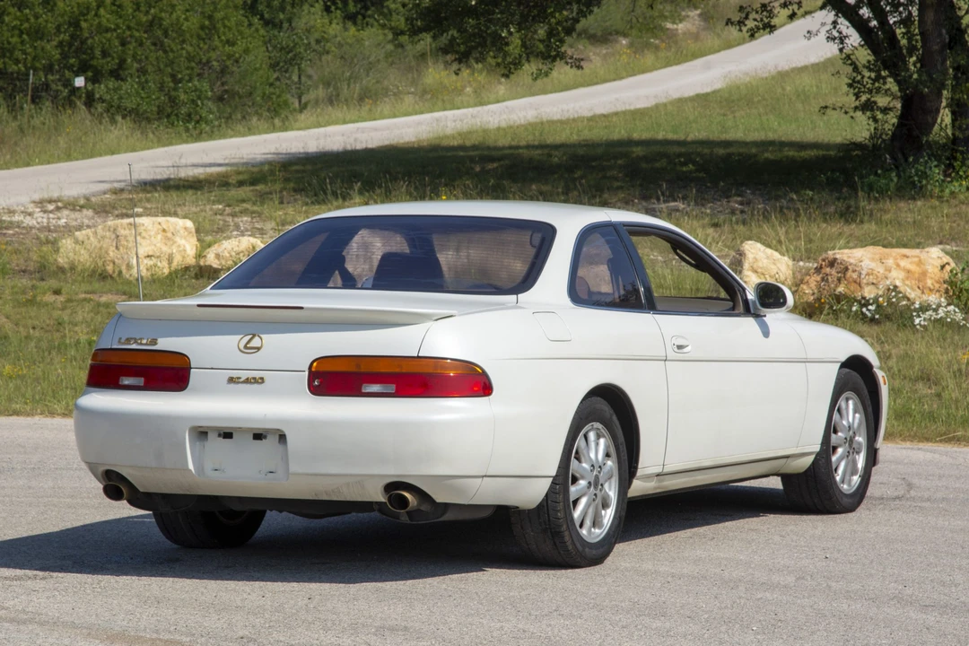 1993 Lexus SC400 - Image 19 of 31