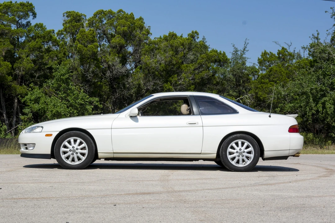 1993 Lexus SC400 - Image 12 of 31