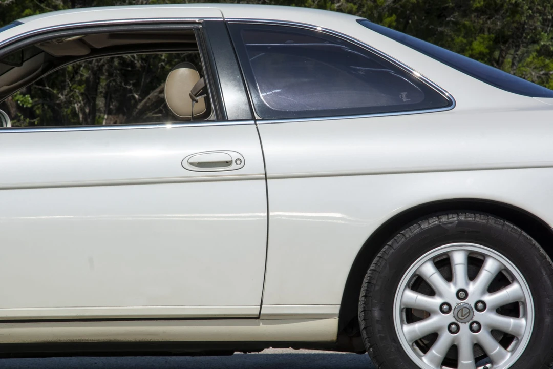 1993 Lexus SC400 - Image 24 of 31