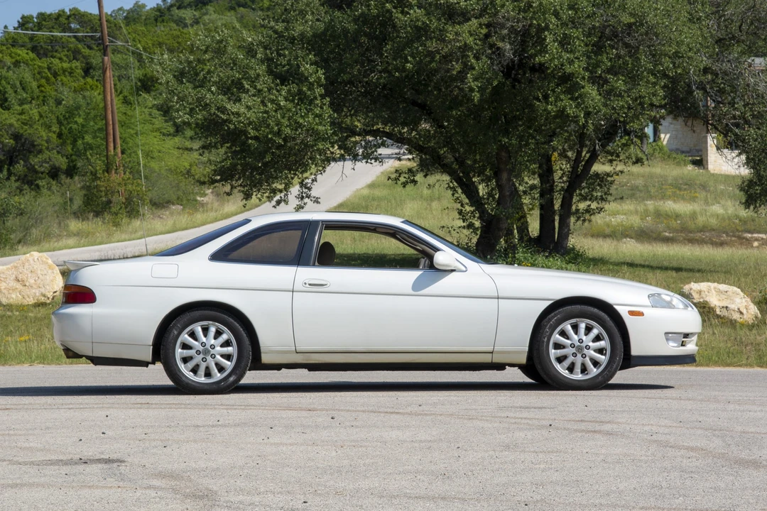 1993 Lexus SC400 - Image 20 of 31