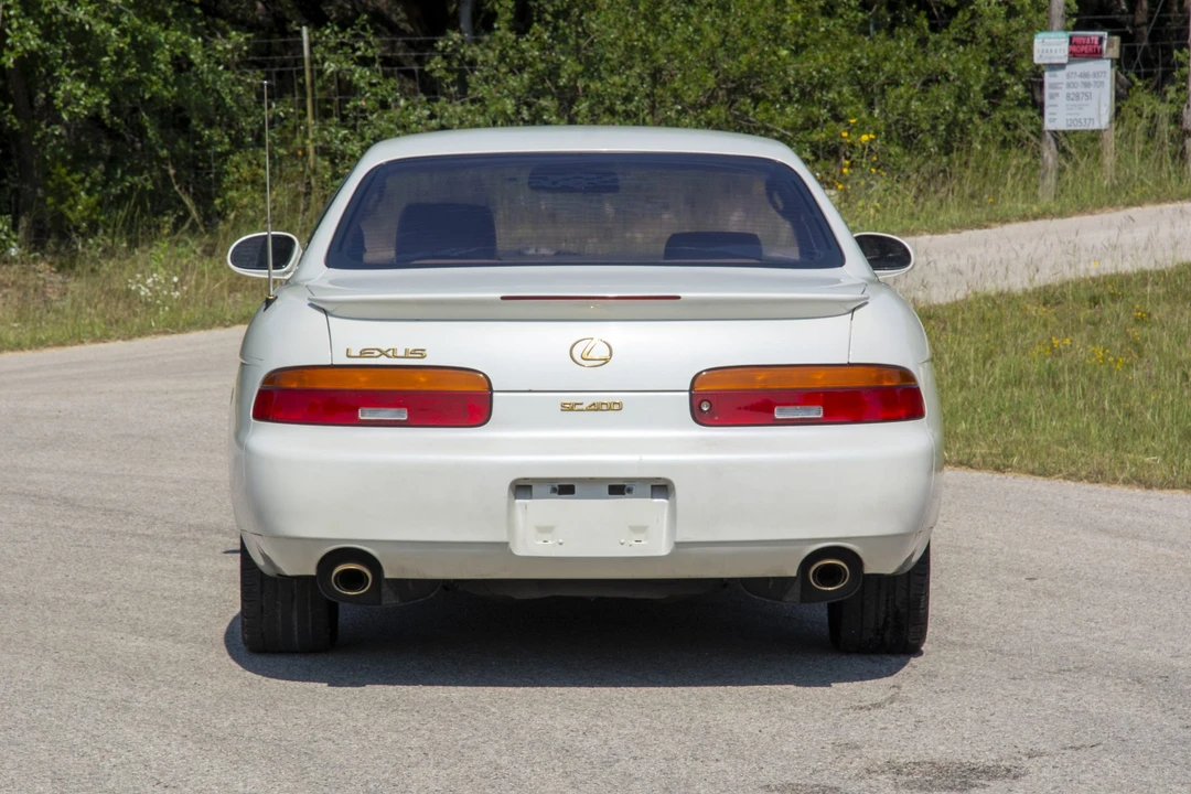 1993 Lexus SC400 - Image 17 of 31