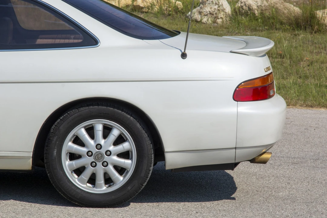 1993 Lexus SC400 - Image 29 of 31