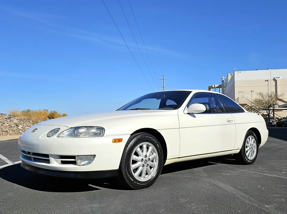 1993 Lexus SC400 - Image 2 of 31
