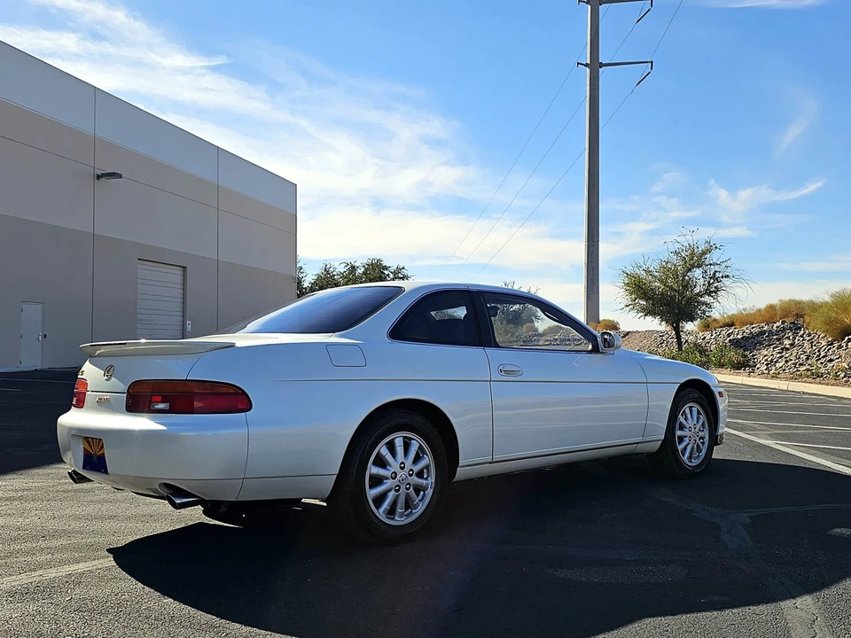 1993 Lexus SC400 - Image 9 of 31
