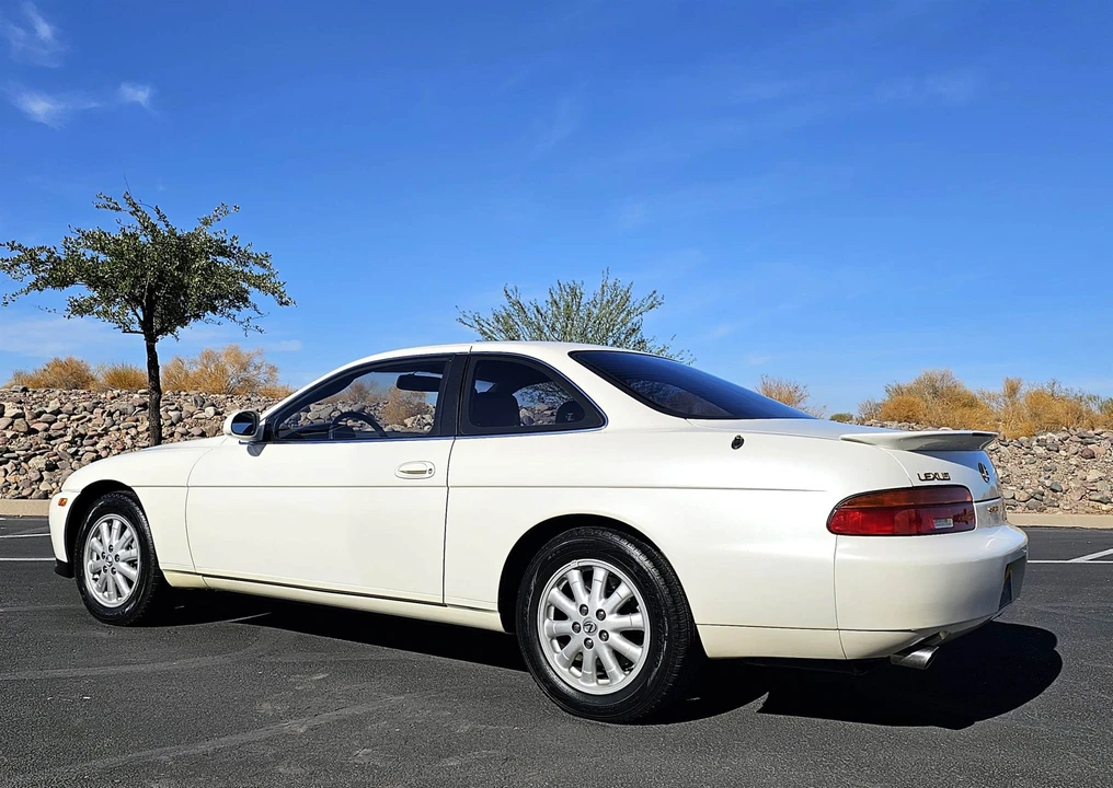1993 Lexus SC400 - Image 15 of 31