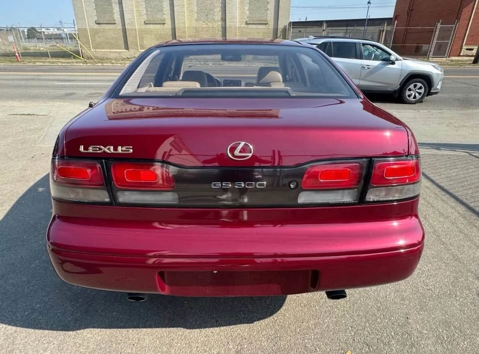 1993 Lexus GS 1st Gen - Image 8 of 19