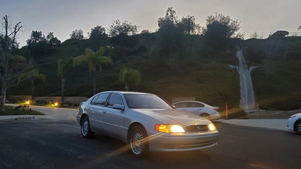 1993 Lexus GS 1st Gen - Image 8 of 19