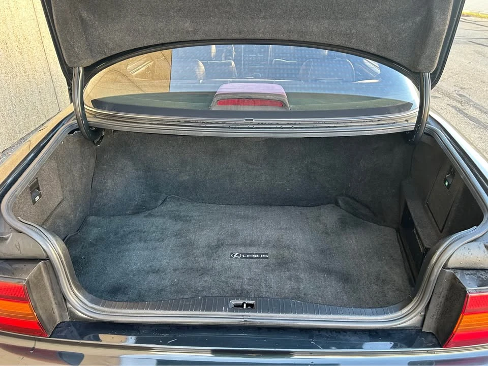 1993 Lexus LS 1st Gen - Image 14 of 20