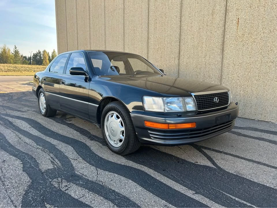 1993 Lexus LS 1st Gen - Image 2 of 20