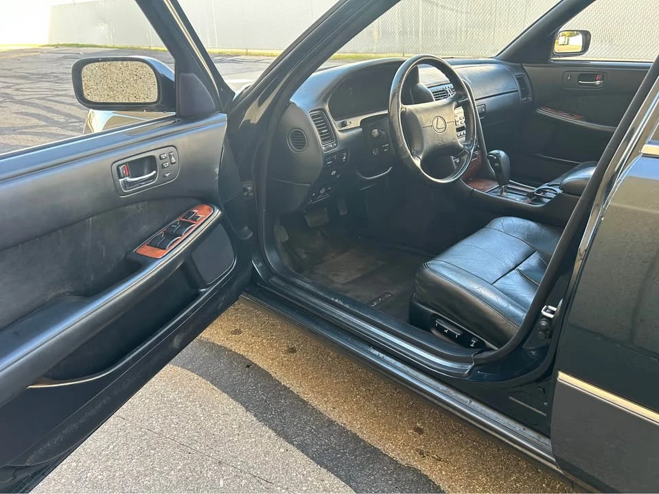 1993 Lexus LS 1st Gen - Image 10 of 20