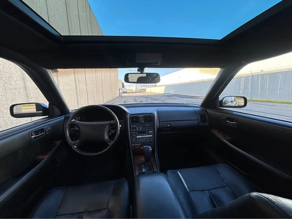 1993 Lexus LS 1st Gen - Image 11 of 20