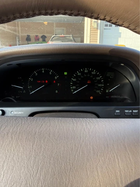 1993 Lexus LS 1st Gen - Image 10 of 13