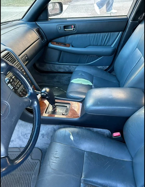 1993 Lexus LS 1st Gen - Image 4 of 10