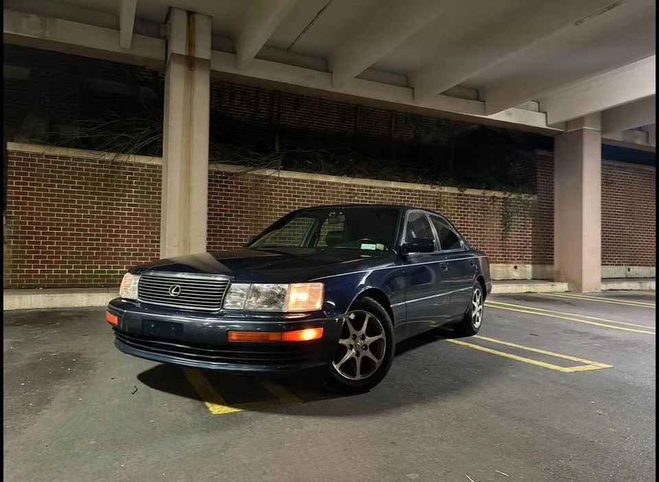 1993 Lexus LS 1st Gen - Image 2 of 10