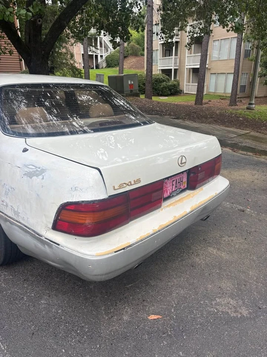 1993 Lexus LS 1st Gen - Image 4 of 5