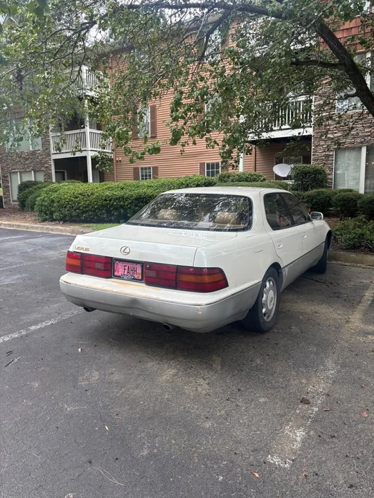 1993 Lexus LS 1st Gen - Image 3 of 5