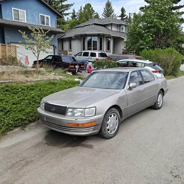 1993 Lexus LS400