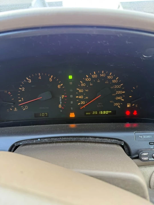 1993 Lexus SC400 - Image 10 of 15