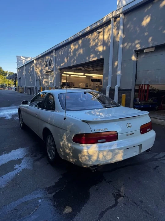 1993 Lexus SC400 - Image 5 of 6
