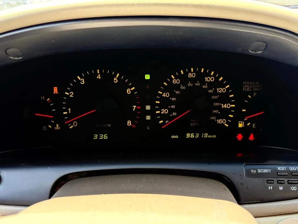 1993 Lexus SC400 - Image 16 of 19