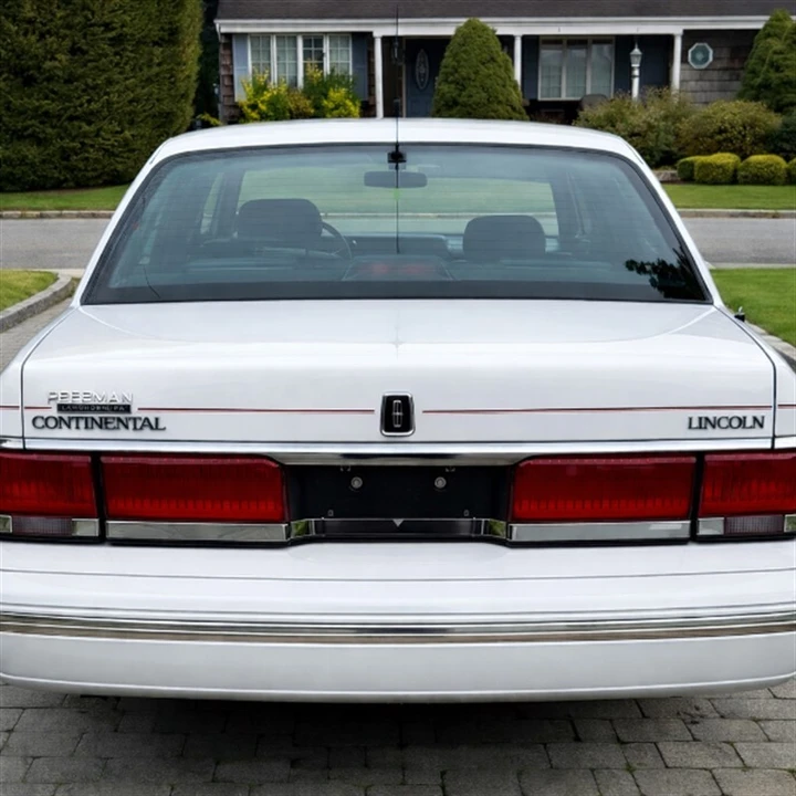 1993 Lincoln Continental 8th Gen - Image 4 of 15