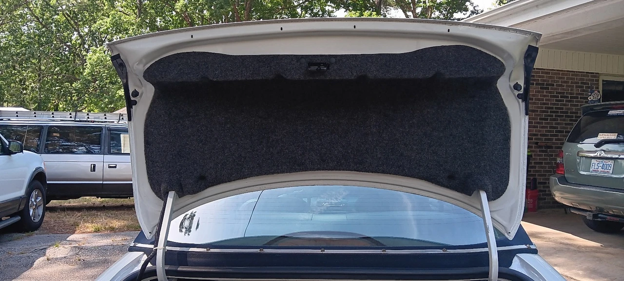 1993 Lincoln Continental Mark VIII - Image 24 of 31
