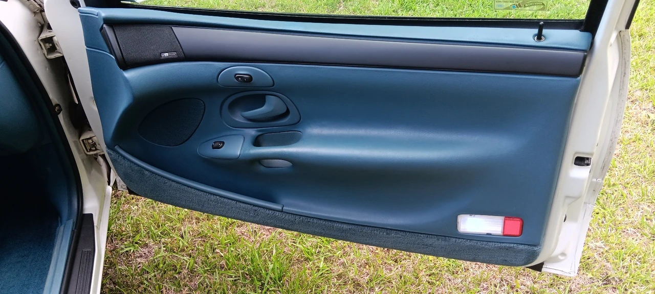 1993 Lincoln Continental Mark VIII - Image 20 of 31
