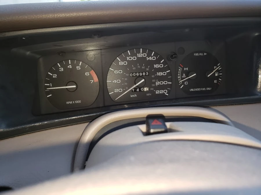 1993 Lincoln Continental Mark VIII - Image 6 of 12
