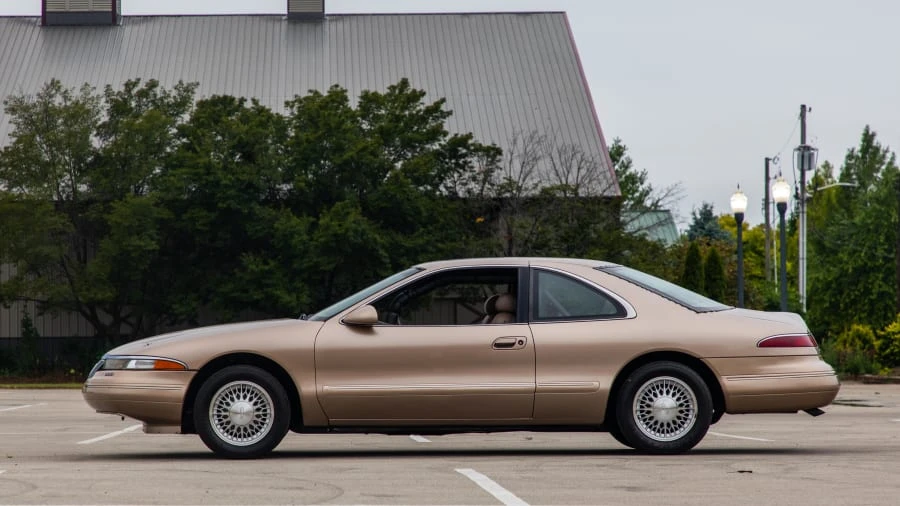 1993 Lincoln Continental Mark VIII - Image 2 of 12