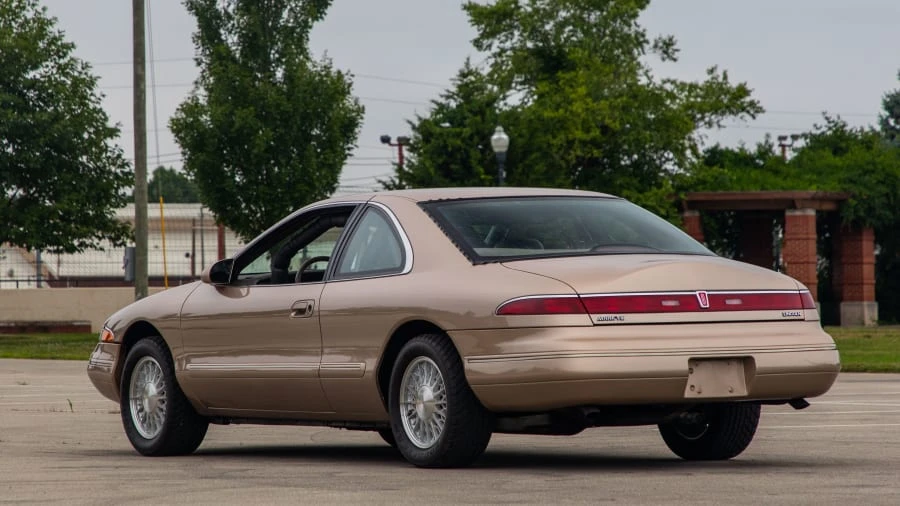 1993 Lincoln Continental Mark VIII - Image 3 of 12