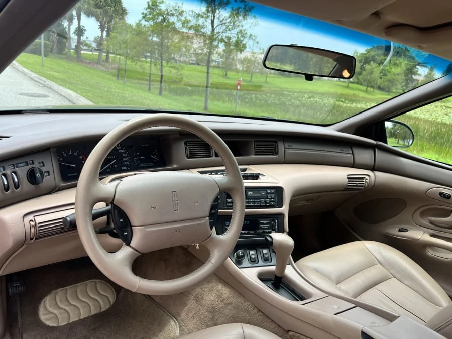 1993 Lincoln Continental Mark VIII - Image 17 of 29